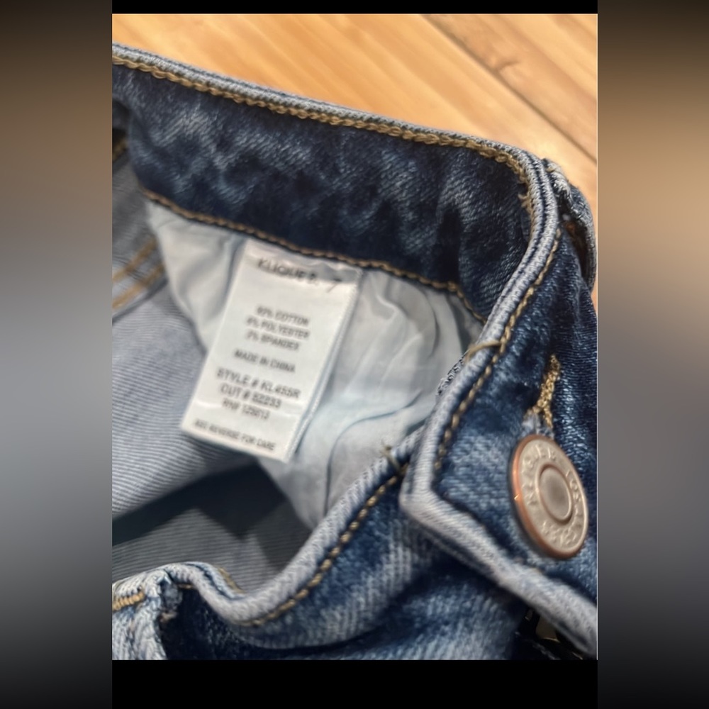 Jeans